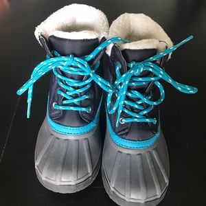 Gymboree boys boots, size 11